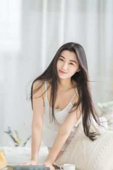 《为丈夫晋升的妻子和职场上司》